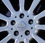 Mercedes Maybach-S Class Refurbished Silver Wheel Cap - Image 3
