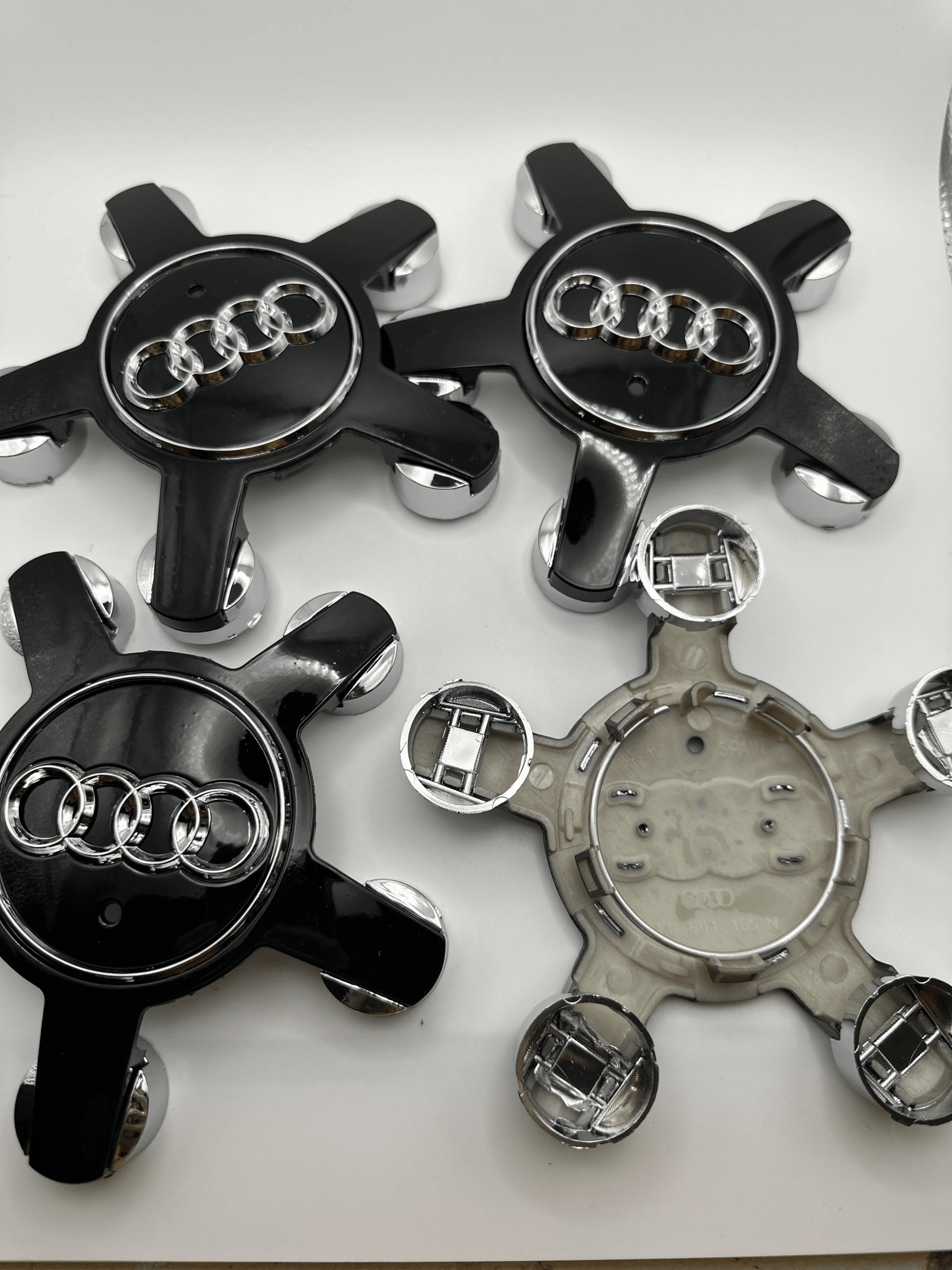 vancitywheels (13) 4 Pcs 135mm for AUDI BLACK 8R0601165 Wheel Center Caps Logo Badge Hub Rim Caps - Image 1