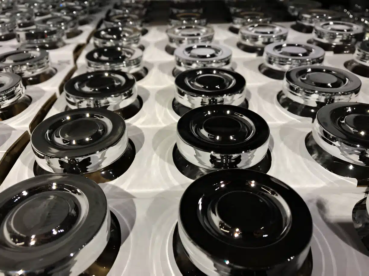 How to Install Floater Center Caps