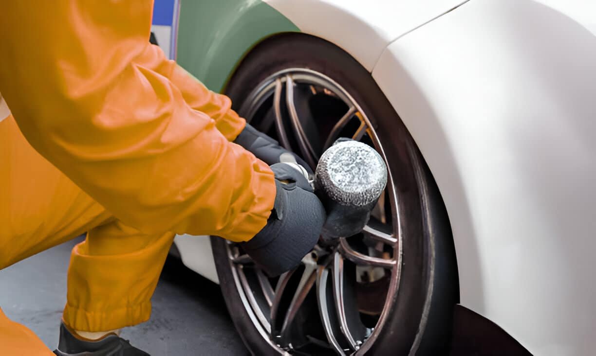 How to Remove Wheel Center Caps