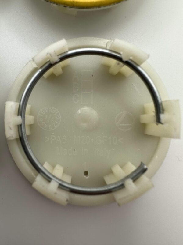 Ferrari Replacement 355 360 430 458 488 F12 Wheel Center Caps Yellow #70004868- 4pcs - Image 5