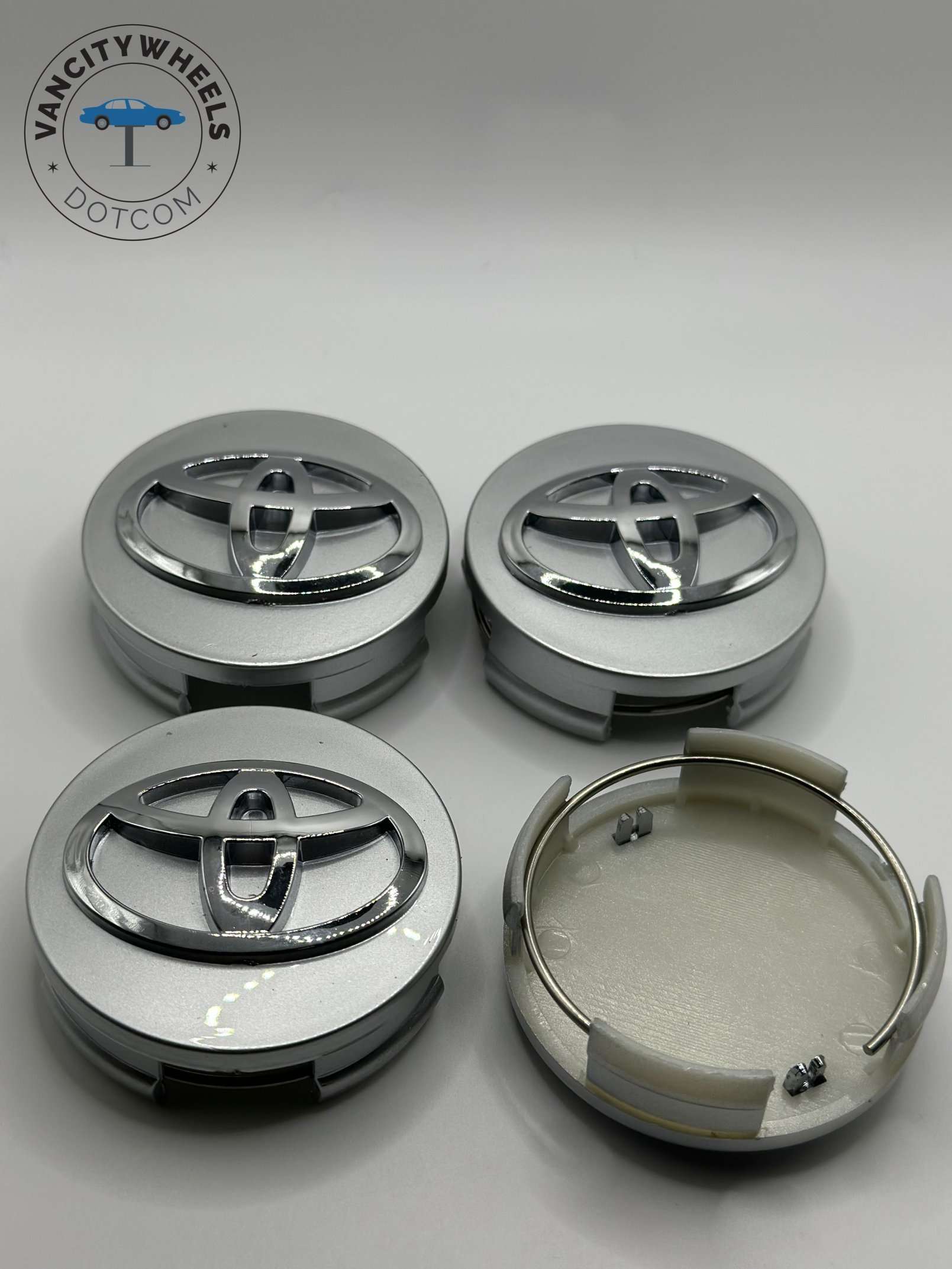 Toyota 62mm Silver Wheel Center Caps Toyota 62mm Silver Wheel Center Caps
