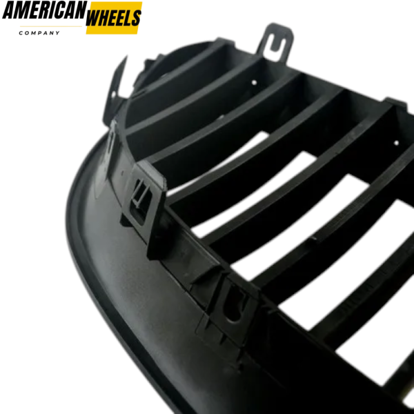 BMW Matte Black Front Kidney Grills for 5 Series E60 03-10 - 21623105 - Image 2