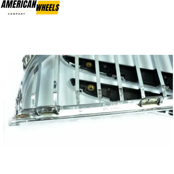 BMW Chrome Front Kidney Grills for 3 Series E90 - 21623112 - Image 5